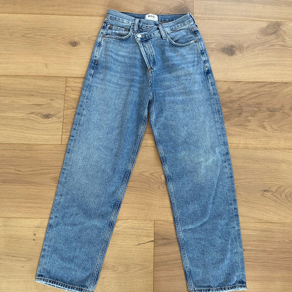 BNWOT Agolde criss cross medium blue size 25 jeans